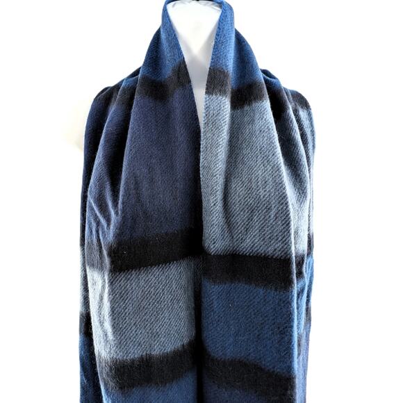 Nordstrom Navy Blue Cashmere Fringe Scarf - Picture 4 of 12